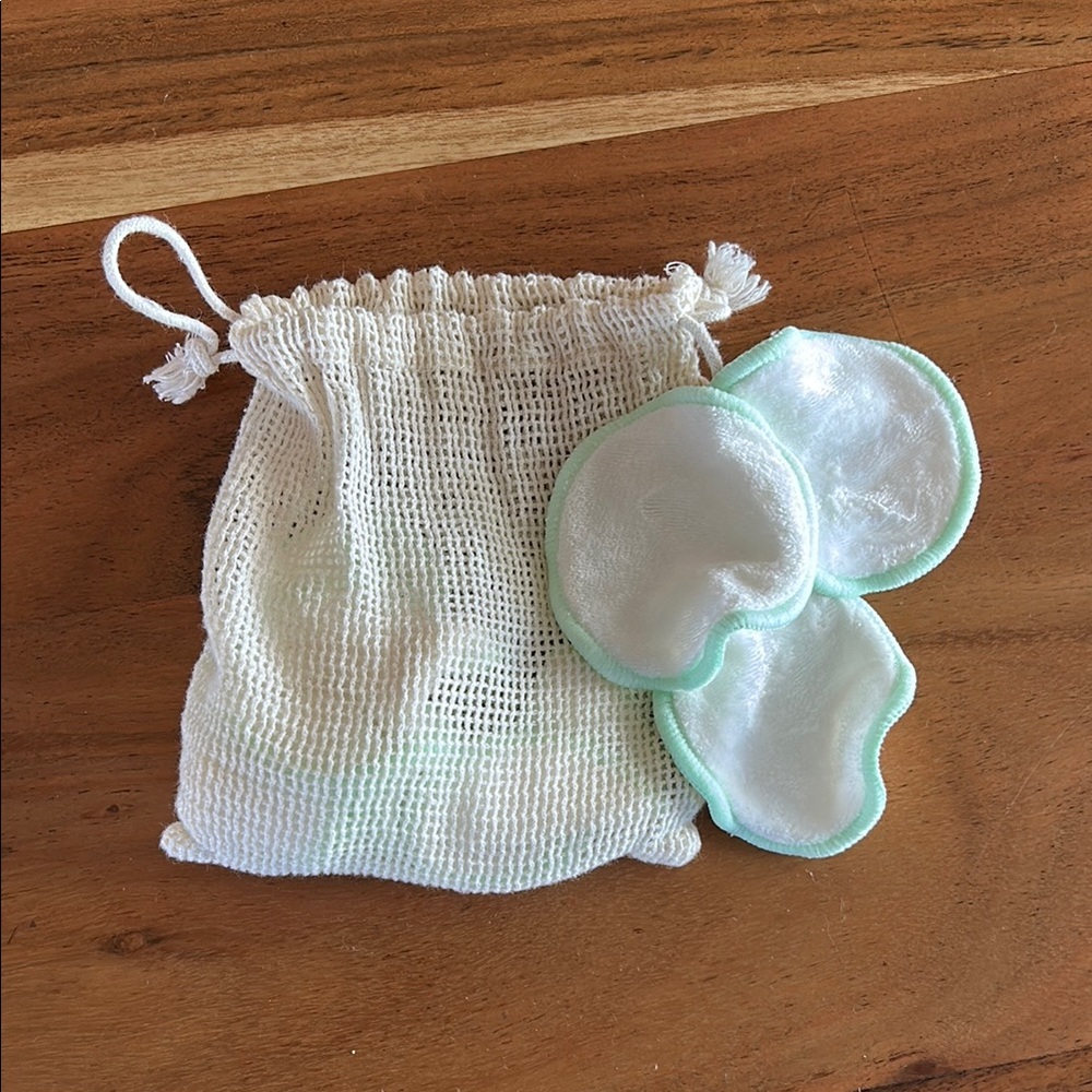 Reusable White and Green Microfiber Makeup Pads